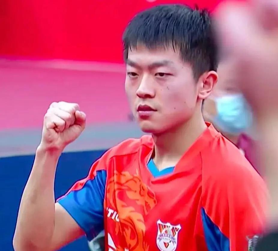 国乒小将制造三个大冷门！令人振奋！中国大滿贯首轮，冷门迭爆，国乒小将在第二个比赛