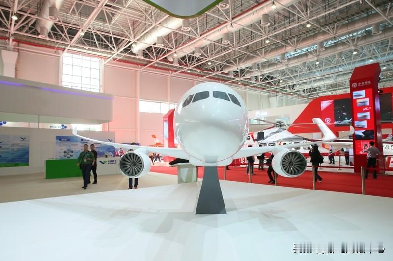 东盟刚签3.0版协议，柬埔寨就放大招：20架中国客机+存黄金入华中国—东盟