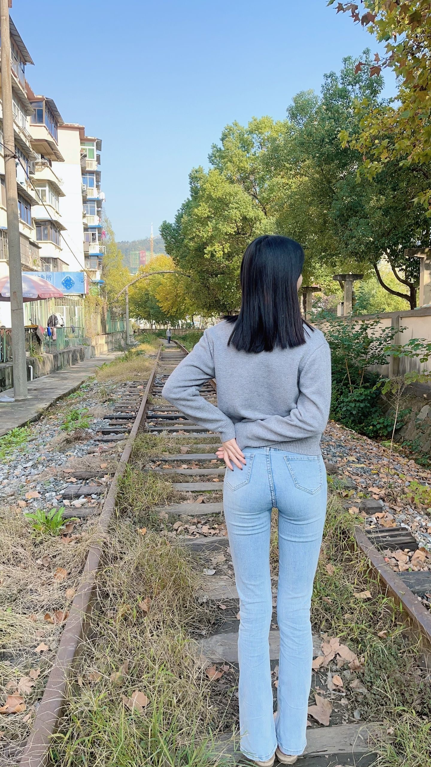 人生是会突然变好的牛仔裤穿搭