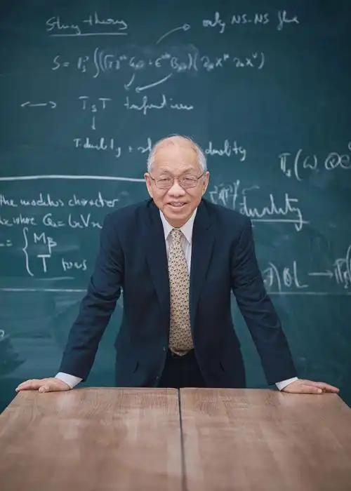 丘成桐选拔数学神童计划：情理之中、意料之中的困境最近，著名数学家丘成桐要求退货