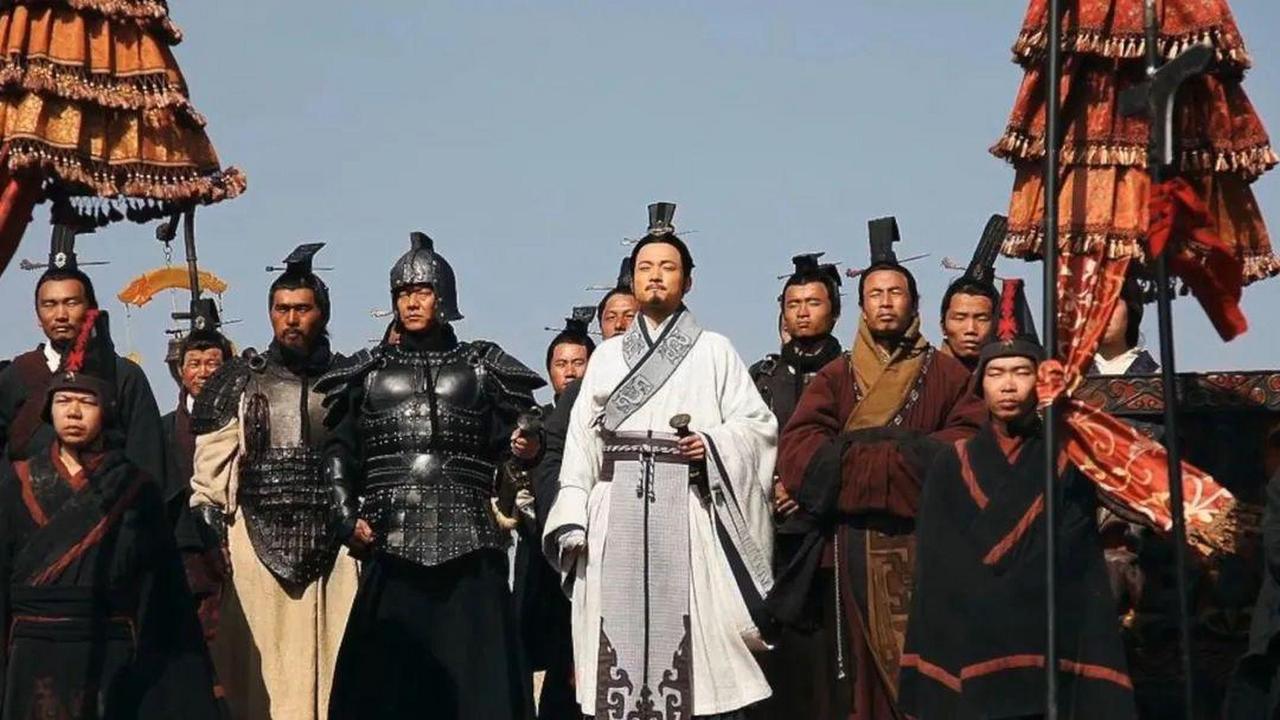 为什么古代的人甘愿当死士？荆轲刺秦王，出发前唱了一首歌："风萧萧兮易水寒，壮