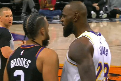 东契奇谈詹姆斯和狄龙的冲突：“我们都清楚狄龙那家伙想要干嘛。”“他就是干