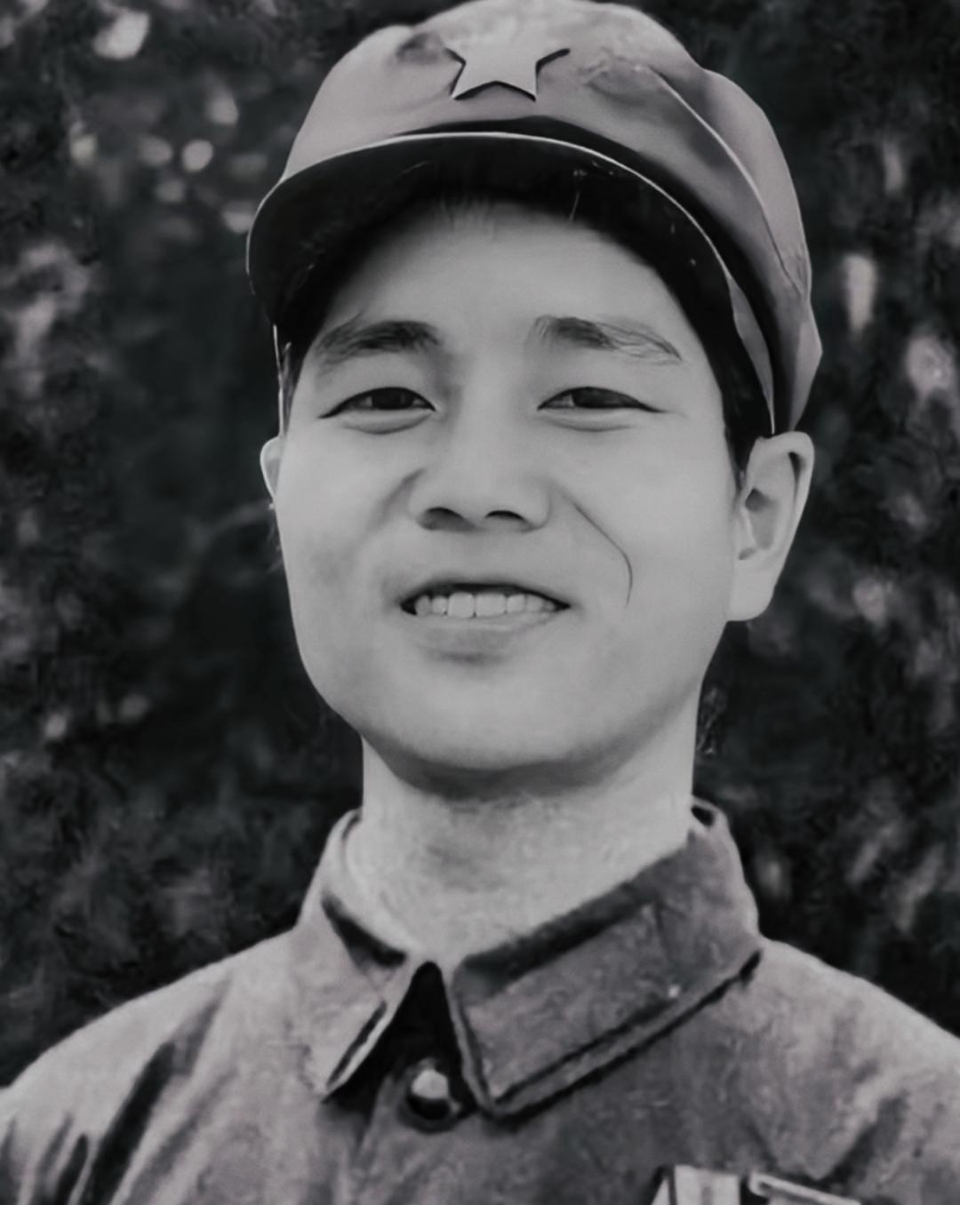 刘勇，江西九江人，1958年1月生，年少时曾是“打架大王”，1978年入伍，服役