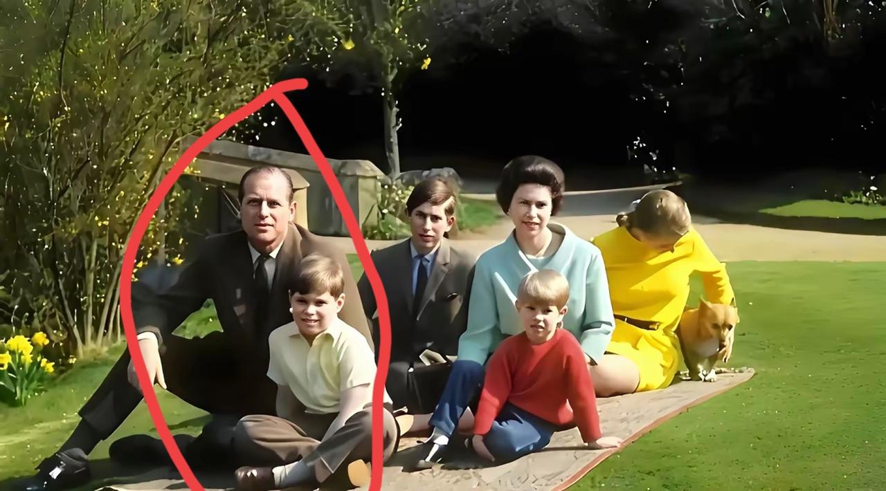 这王室父子，确实不像呢？菲利普亲王是怎么也没有想到，他的三个儿子，没有一个完美