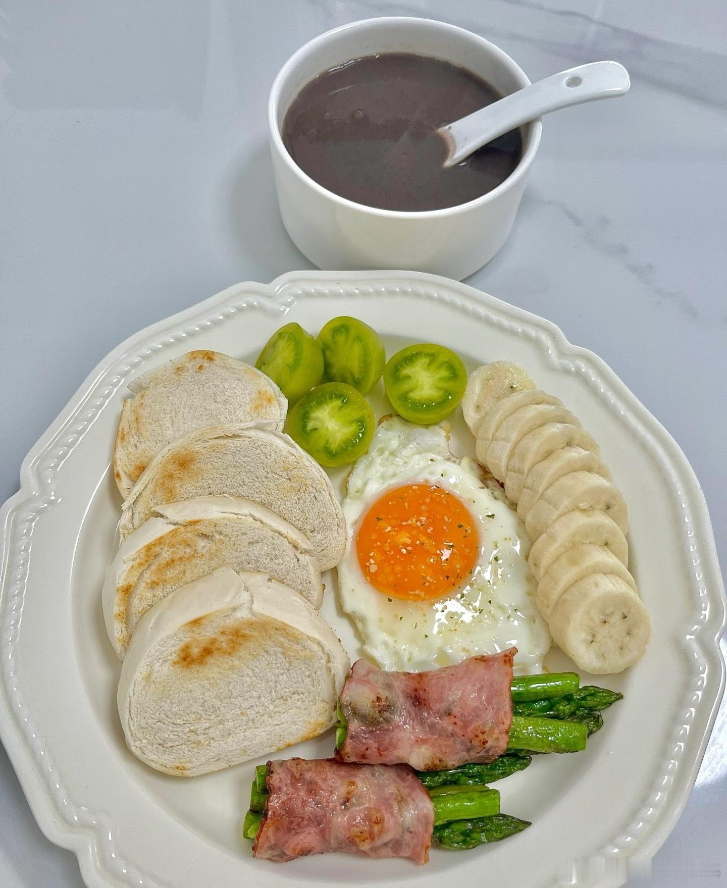 周末愉快，铁铁们