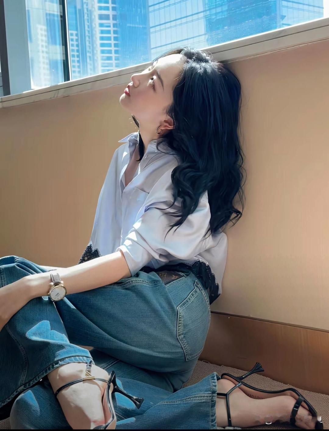 周冬雨的脚可真漂亮。