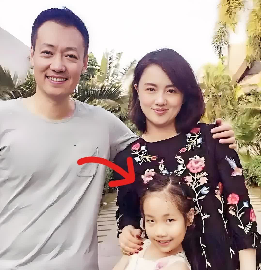 朱媛媛离世面临巨大压力和痛苦的不是同学也不是老师，而是朱媛媛17岁的