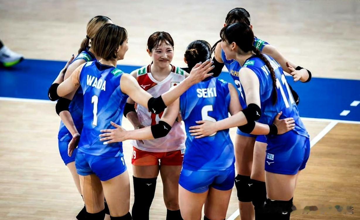 随着世联赛第4日结束传来5大不可思议日本女排首败土耳其大逆转截止到目