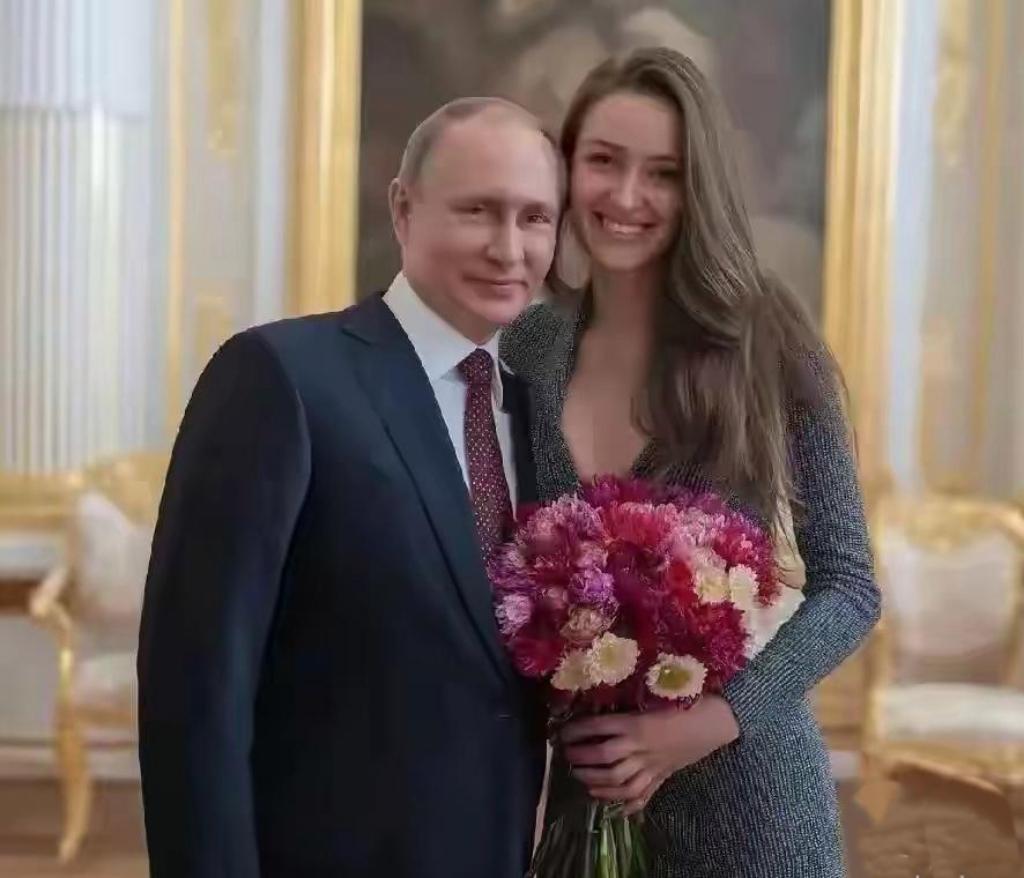 73岁的普京大帝告诉所有人一个道理无论你是老了，丑了，还是身材不好，你都