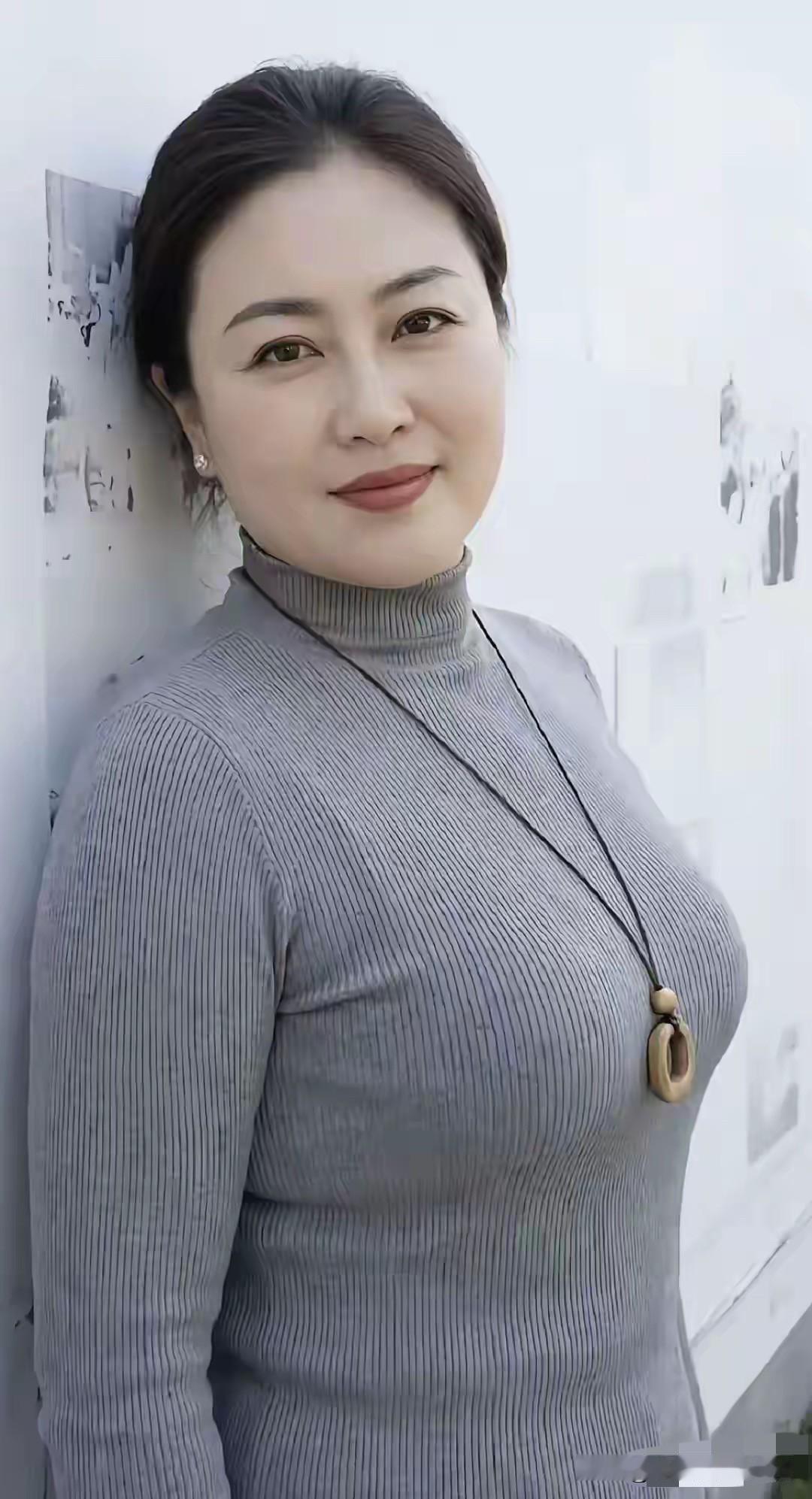 100%的男人只要还是一个正常的男人都讨厌自己的老婆拥有男闺蜜不管你们是什
