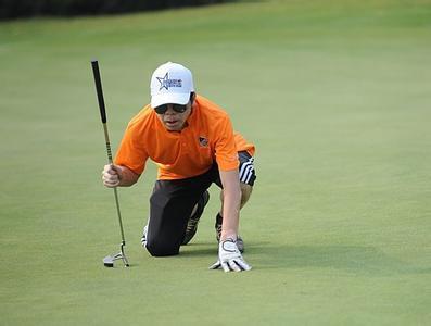 农村二层半别墅20万元_高尔夫球收入20万元(2)