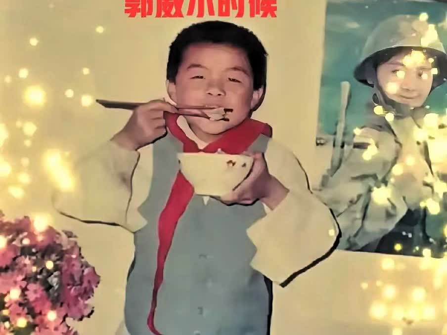 拜佛还是盯梢？郭威一句话，炸出惊天细节！小时候被带着去的九江寺庙，竟和姚策的小学