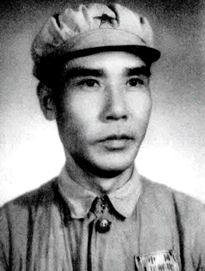 贺敏学，一个自带传奇色彩的名字。你以为他是谁？贺子珍的哥哥？井冈山的活地图？他比