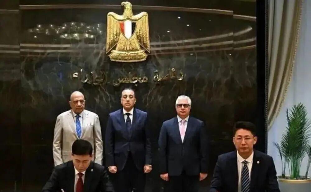 中国钢企埃及再建厂来自外媒消息，近日，中国钢企中天钢铁将在埃及投资3亿美元建设