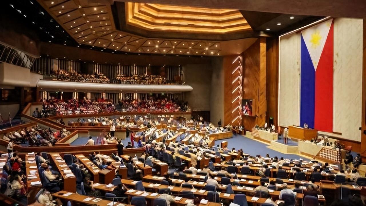 军方公开划红线！四面承压的萨拉，弹劾风波迎来关键转机作品声明：内容取材于