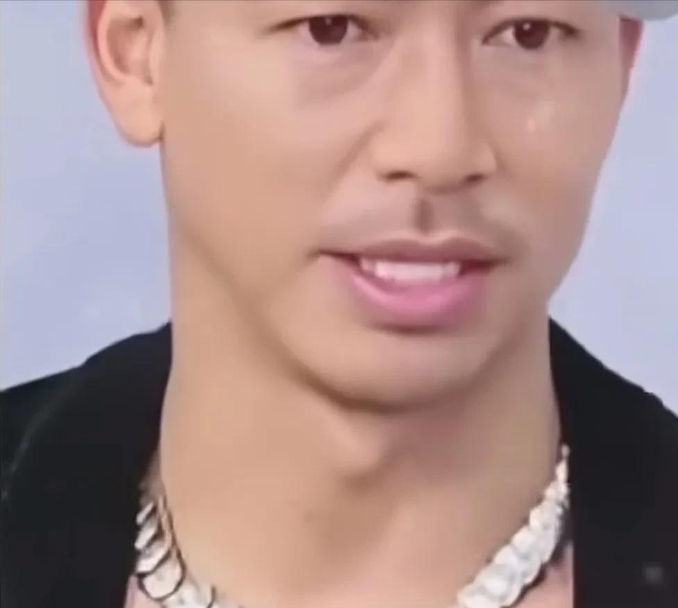 林志玲48岁高龄产子，产后卵巢早衰，AMH值低于0.1，自然怀孕几率微乎其微。