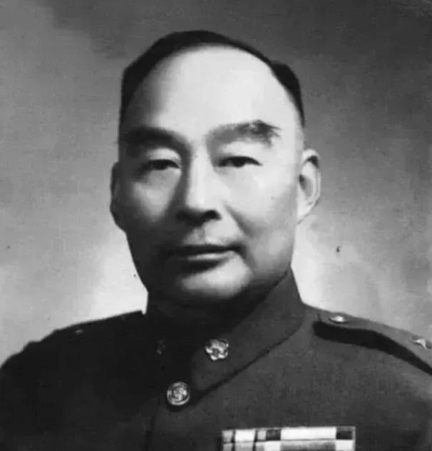 1947年胡宗南俘虏了5万人，蒋介石为他举办庆功宴，谁知记者却问：“委员长，西北