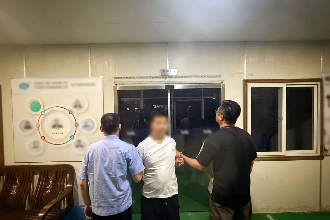 “真是胆大又贪婪！”一名男子从工厂离职后，不好好踏实赚钱，反而动起了歪心思，他白