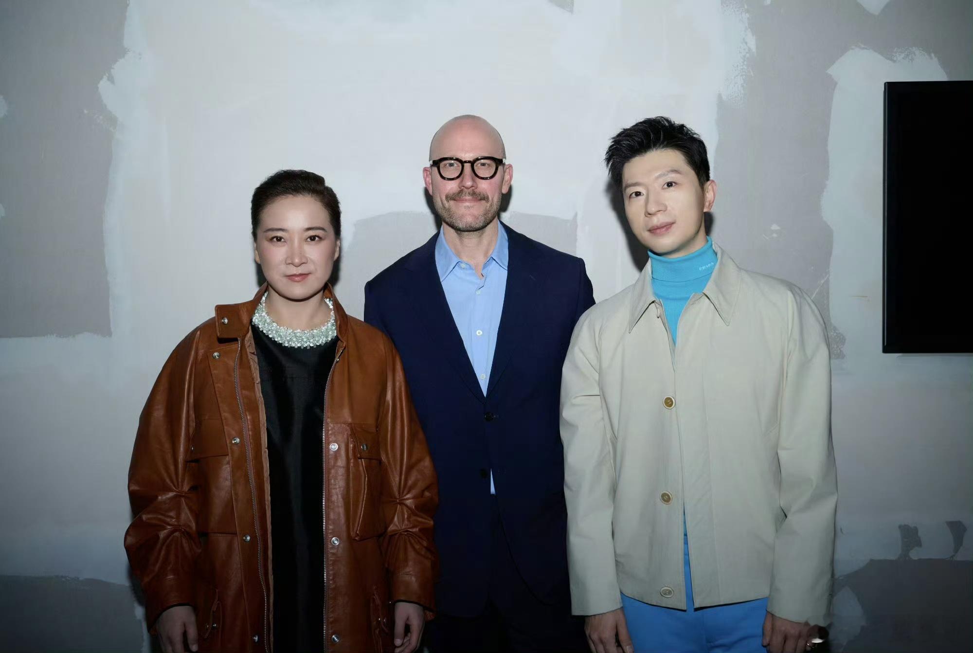 现役华语电影圈女一的气势就得是这样，管它亲和力淡不淡