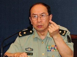 美国记者曾问金一南：“如果把中国2000亿的三峡大坝炸了，中国会怎么办？”金一南