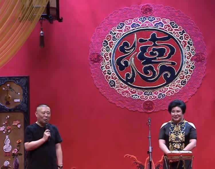 郭德纲与其他大咖的一个最明显的区别今天，就谈谈相声界大咖郭德纲，与其他演艺界