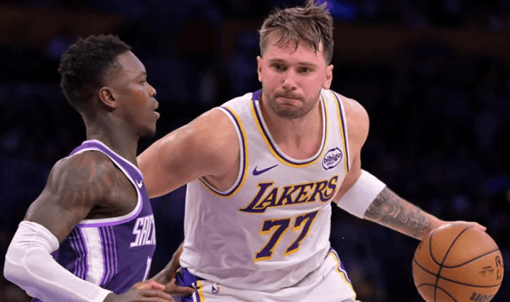 国王记者: 施罗德赛后试图追打的球员就是东契奇