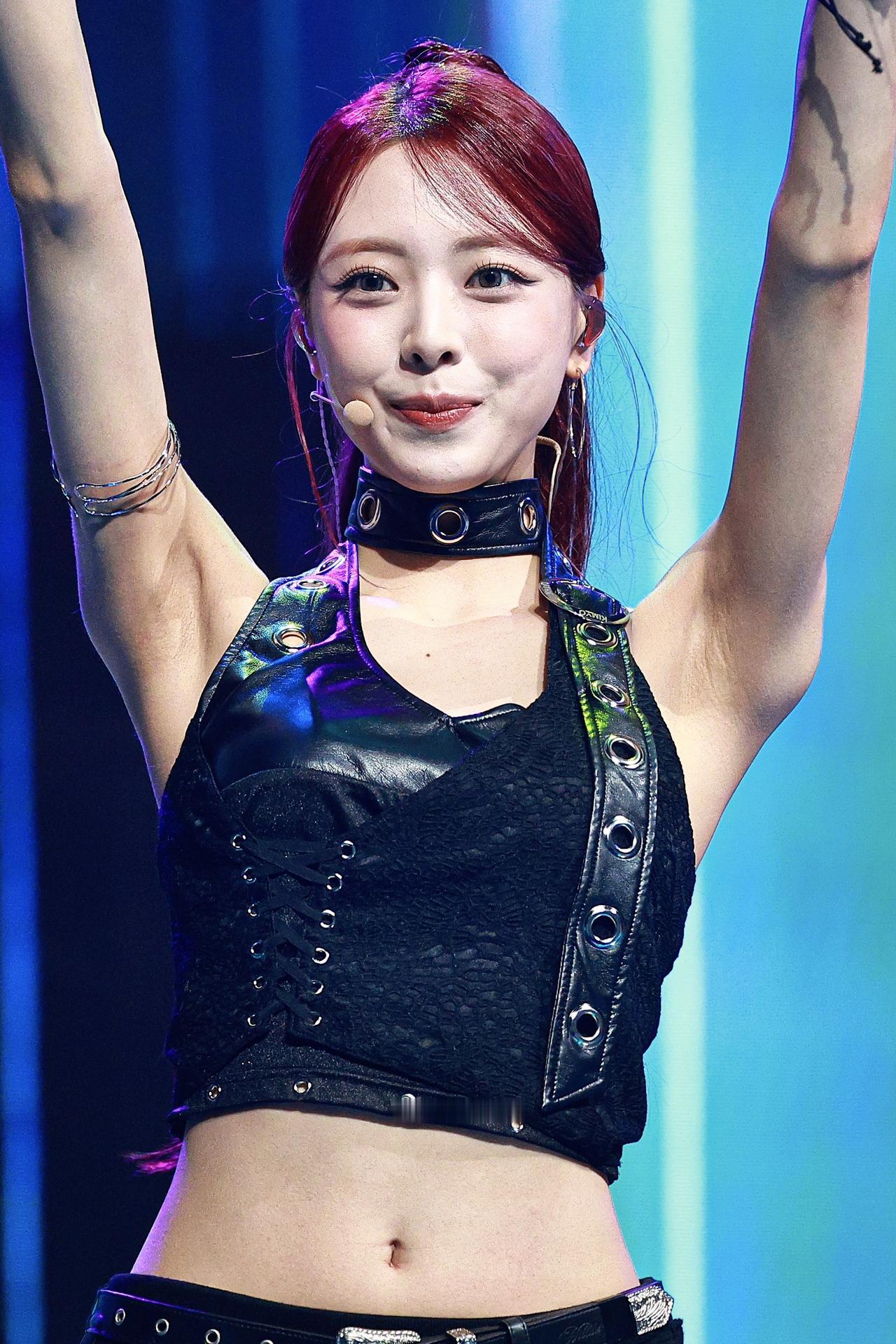 申有娜，好干净的一张脸！申有娜腋下管理