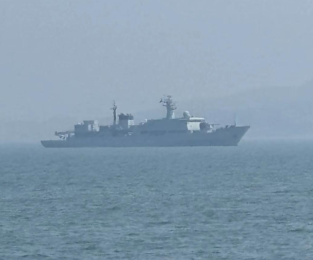 搭载155舰炮的855“吴运铎”舰出海了，估计要进行舰炮武器武器系统测试了。但