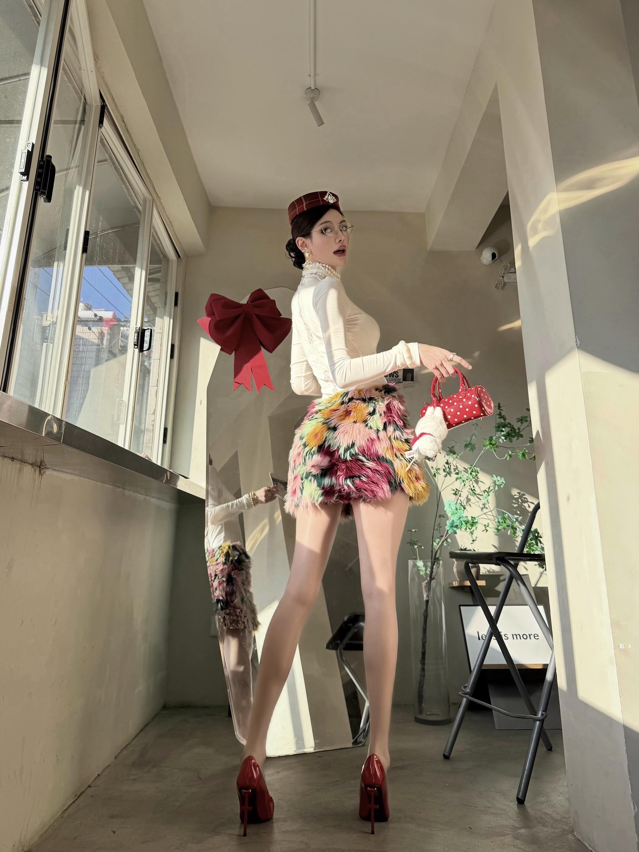 不知道 我的身材很曼妙。