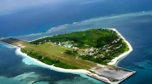 菲律宾的脸不是被我们打了，而是被美国打了！菲律宾最近划了个演习禁飞区，甚至将黄岩