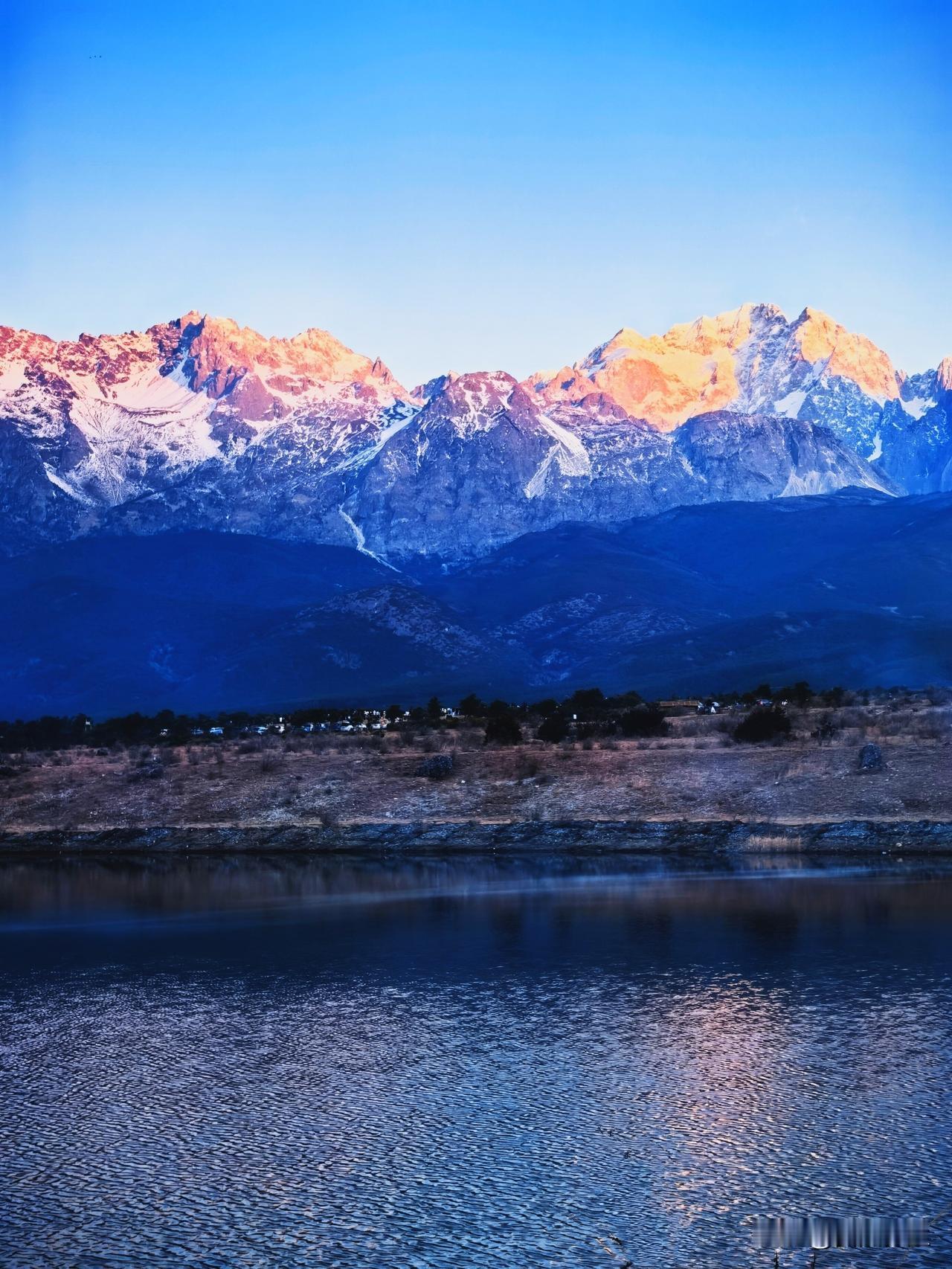 最美的风景在路上云南之旅酝酿了很久，中间有三四次谋划，均未
