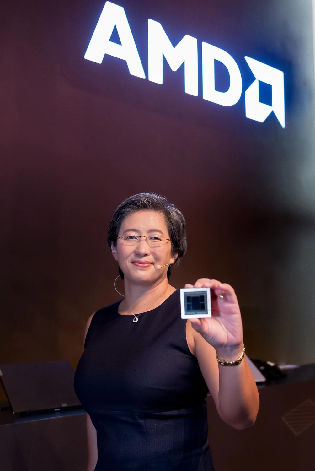 营收增50%、数据中心翻倍、净利润增163%——AMD交了一份“完美”财报，然后