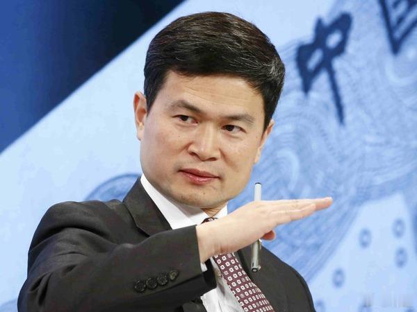 证监会原副主席方星海被查学历在他那个年代很靓丽，毕业后在海外国际大金融服务，邀