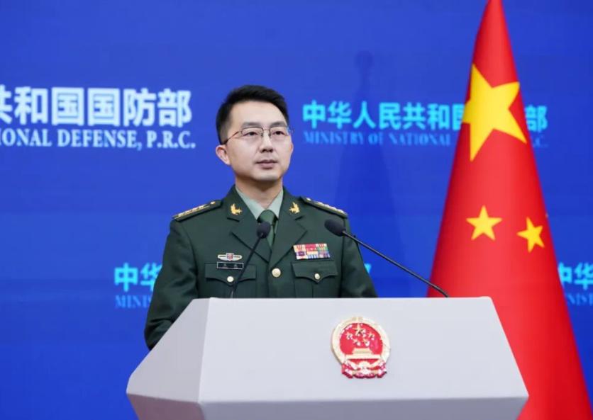 全球最“头铁”的国家出现了：人口500万，却出动军舰，帮高市早苗整中国。中日