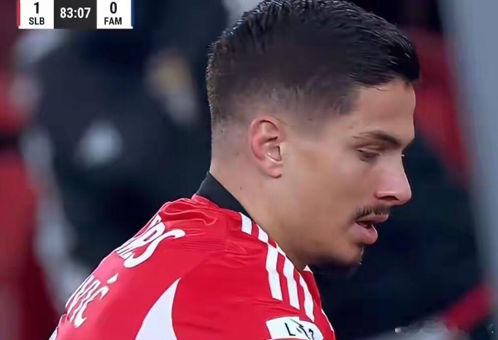 1-0主义延续15轮不败，穆帅冲冠仍隔8分天堑北京时间12月23日凌晨，葡超第1