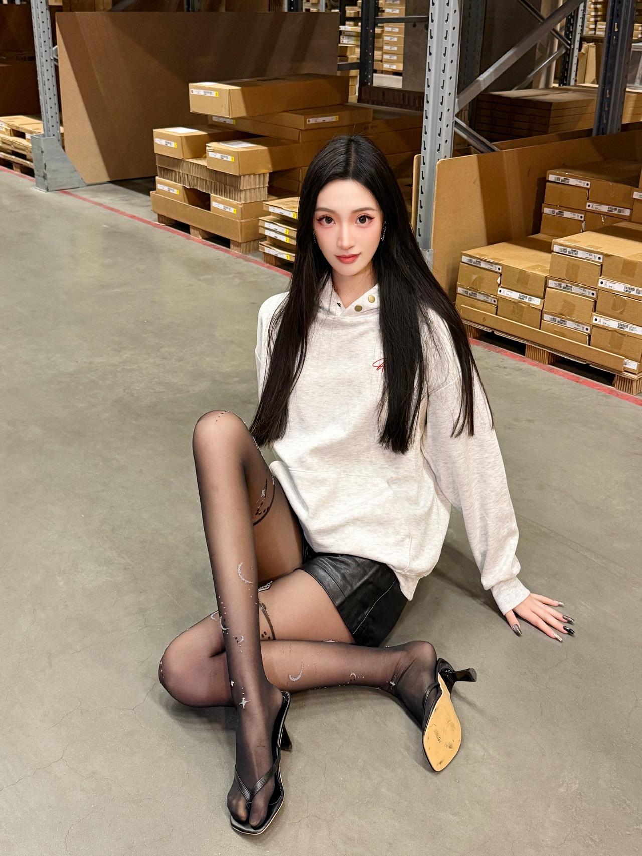 你这种人活着是为了证明蠢字怎么写穿搭ootd穿搭