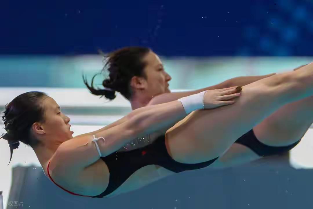 全红婵输了，输得很彻底，但是看到她的笑容，又感觉到她很放松，整个人都轻松了起来。