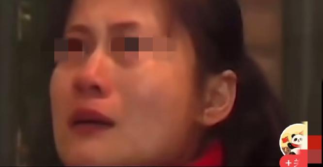 广西柳州的卢玉巧在发廊工作，凭借漂亮脸蛋，引来大批追求者，她竟和丈夫何志坤合谋设