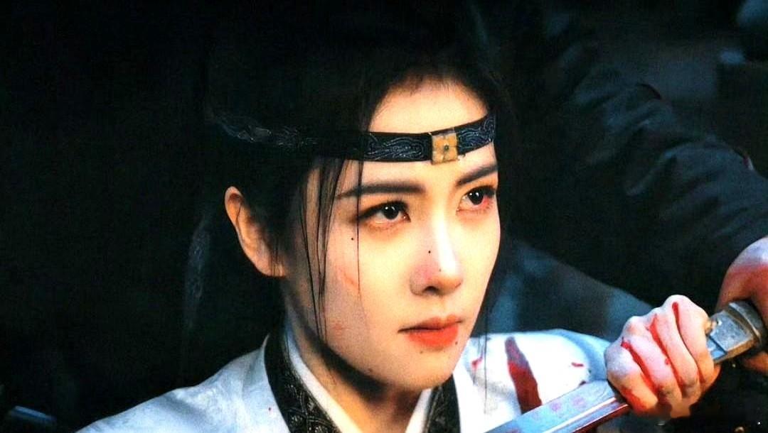 央视的决策真是出人意料，竟然让白鹿主演的新剧直接挑战胡歌和杨紫。就在正午阳光的