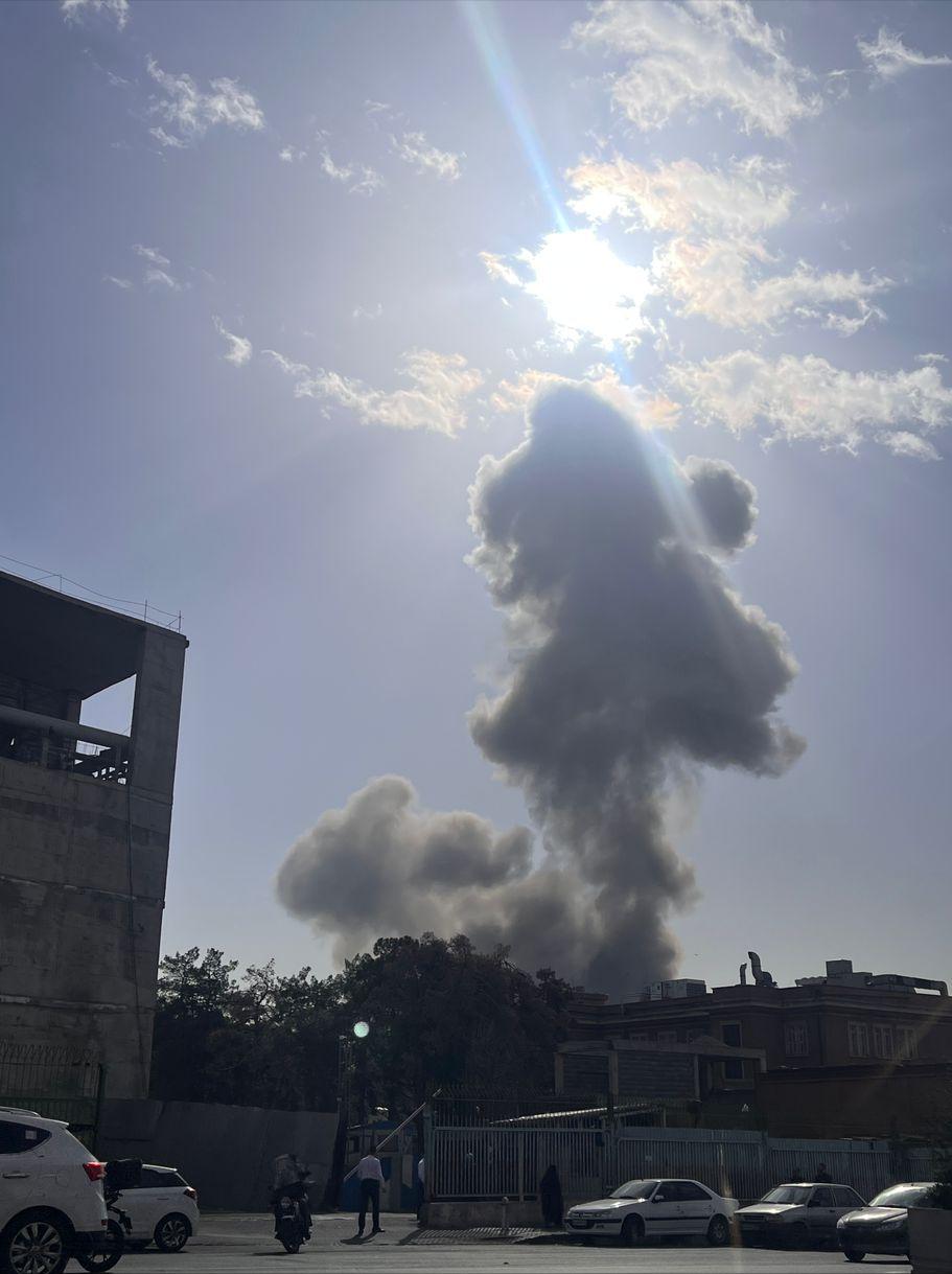 朝鲜有一套活下来的逻辑：美国惹我，我打韩国——伊朗现在面对的局面，和当年朝鲜的处