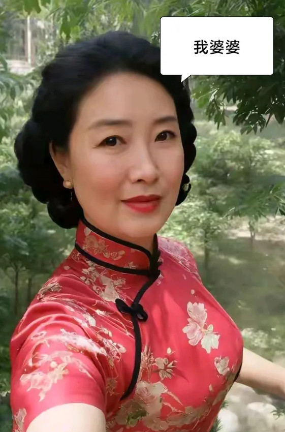 现在我发现我婆婆越来越喜欢看书了，问她她说这书都是从石老师那里借来的。老了还喜欢