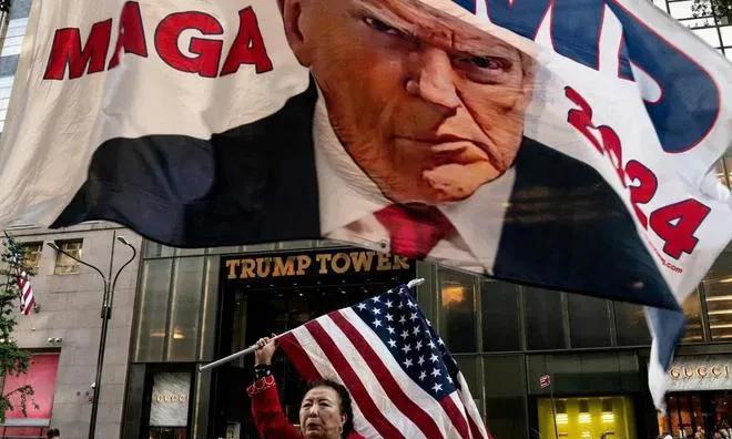 美国入籍要问邻居了？特朗普放大招！合法移民怕是要哭了2025年8月28日，美国