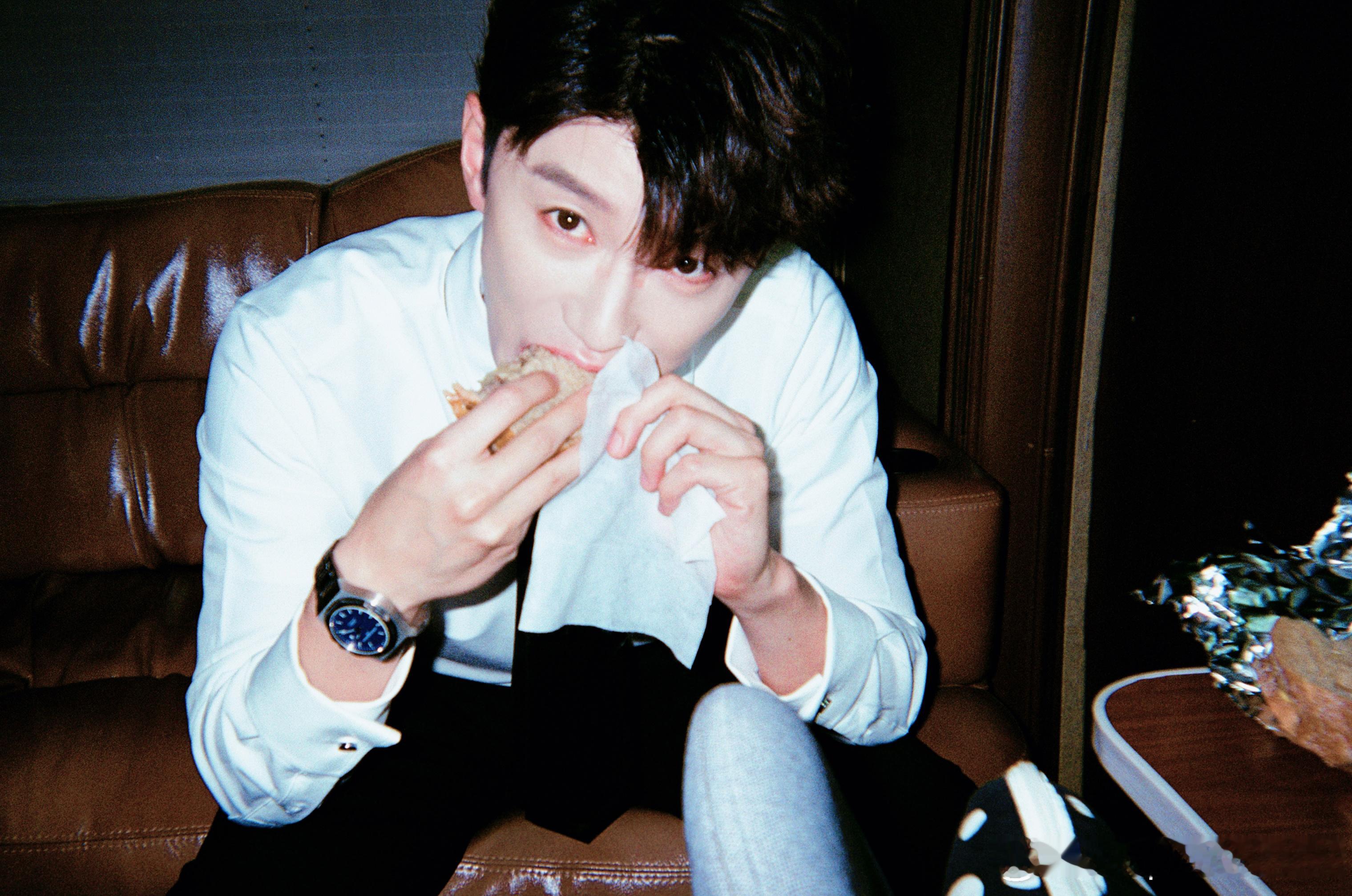 好美啊好美💧再说一次喜欢老代是一件很幸福的事😭