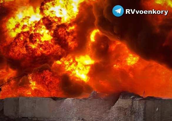 这是对欧洲最大变电站——利沃夫地区西乌克兰750千伏变电站的首次打击这是对欧