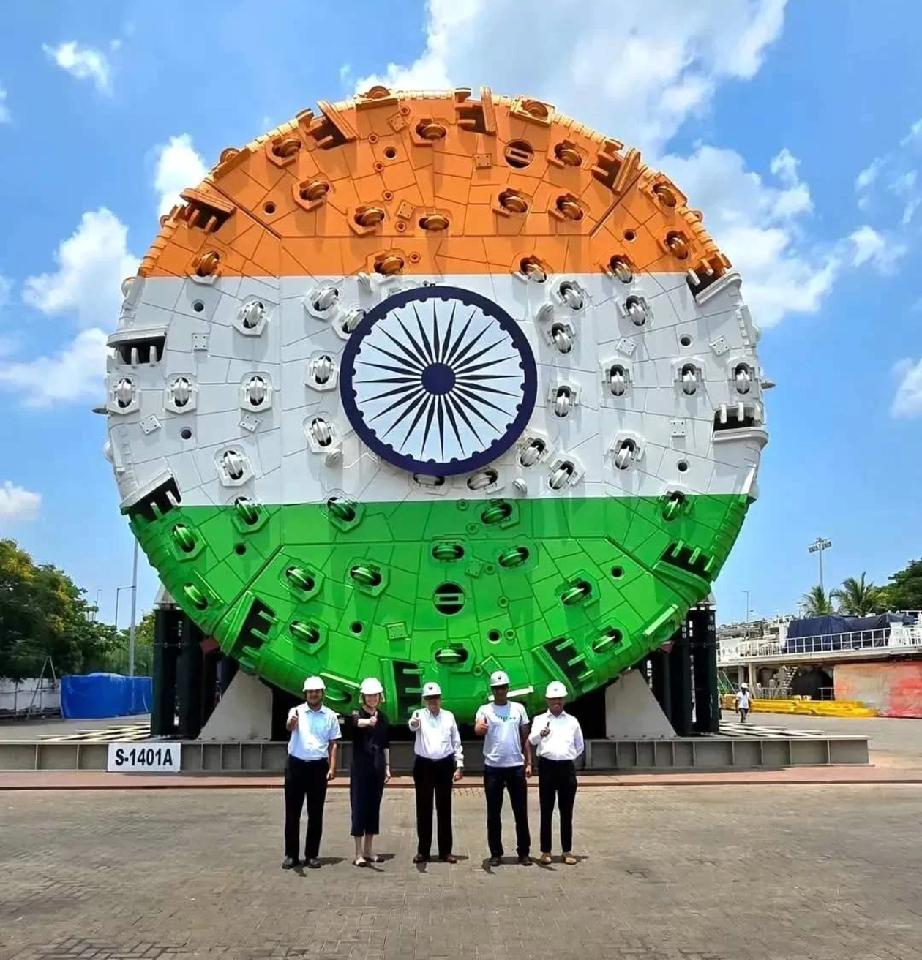 印度翻脸不认人印度购买的盾构机，要求货到付款，为此双方扯皮好几年，最终印度交