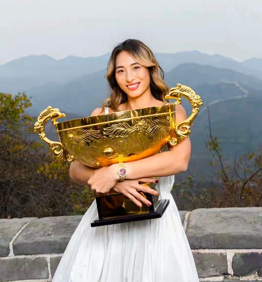 拿下中网女单冠军，郑钦文创造了属于自己的新里程碑。中网属于WTA1000级别赛事