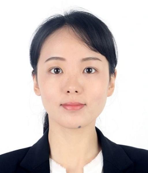 2020年有个名字刚冒出来的时候，网上吵得那叫一个凶！李晟曼，1994年出生