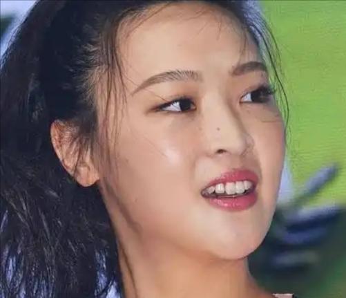 2018年，“排球女神”惠若琪嫁给了“北大才子”杨臻博，可已经结婚两年了，还是没