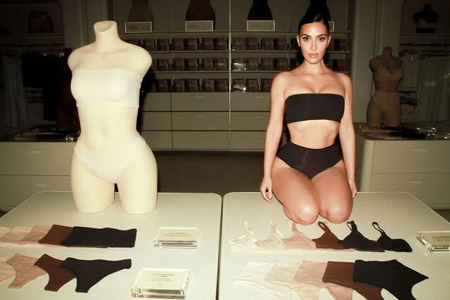 财大气粗！金卡戴珊成为NBA球星老板！卡戴珊家族和NBA有着千丝万缕的联系，