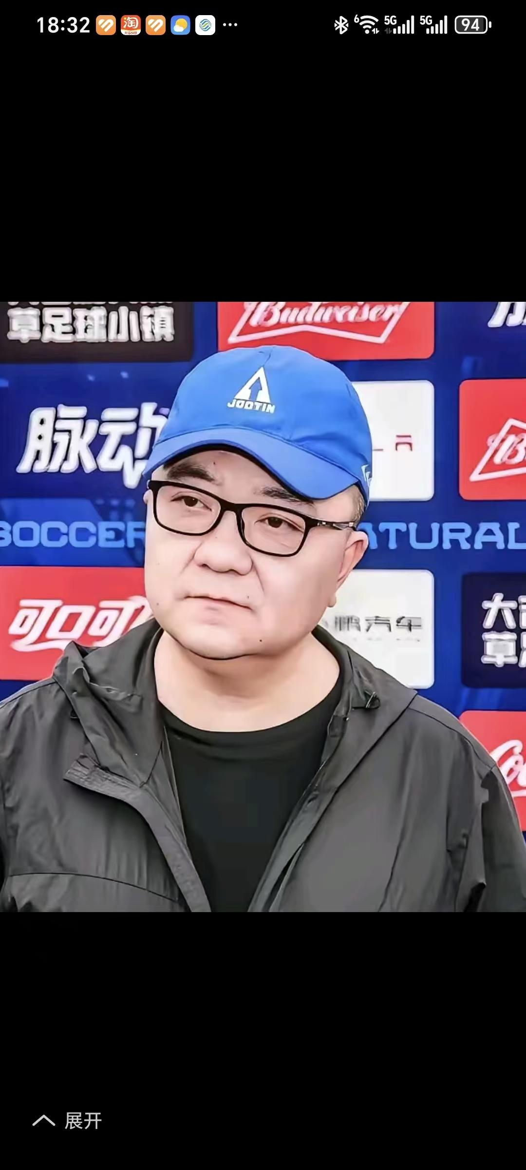 “骂我没事，别动孩子”1963万播放的视频里，董路没笑。他说了句硬话：“你骂我